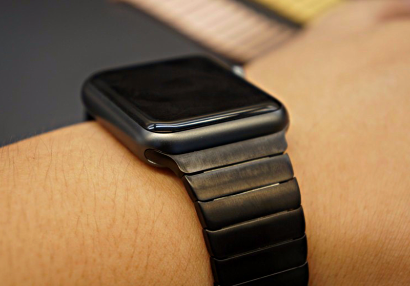 Apple space discount black link bracelet